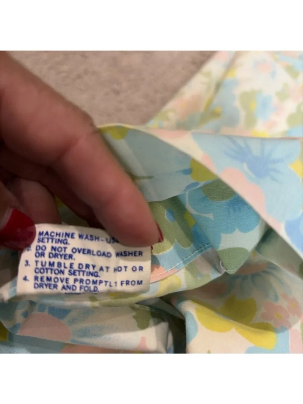VTG Pacific Miracle Floral Pillowcases Set Of 2 Pastel Standard Size Made in USA